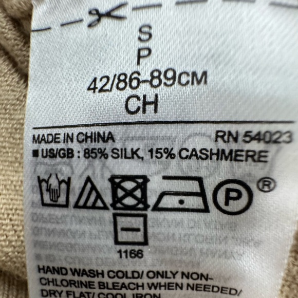 Banana Republic - Tan Silk Cashmere Drape Sweater Size Small - Picture 10 of 10